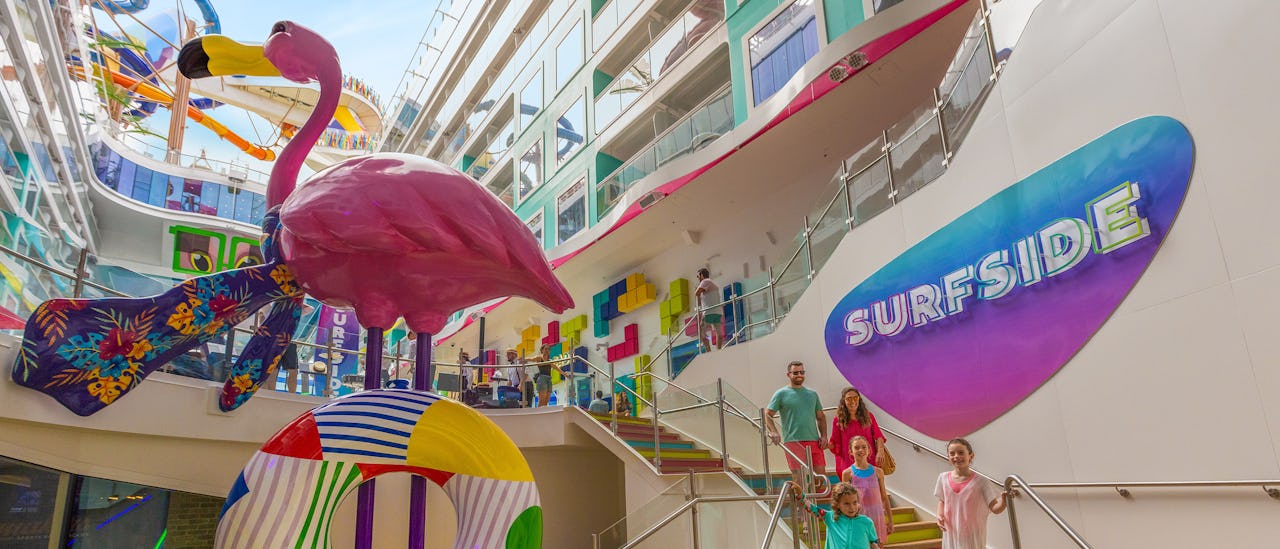 Surfside - et nabolag for unge familier og er der voksne og barn i alderen seks og under kan bo og leke hele dagen.