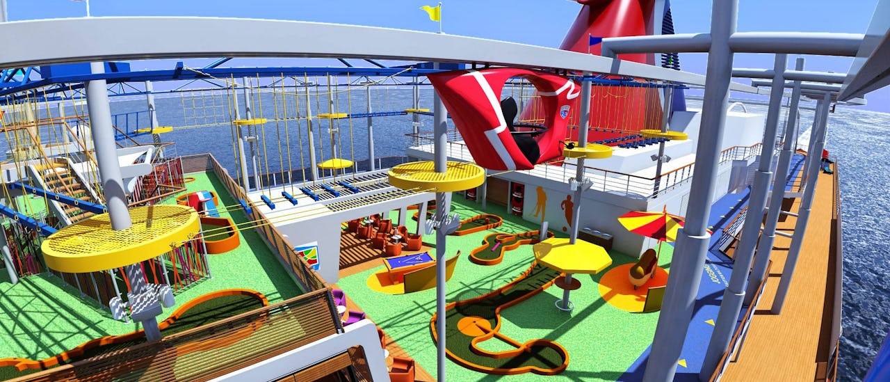 Skyride kjører langs sports- og aktivitetsdekket