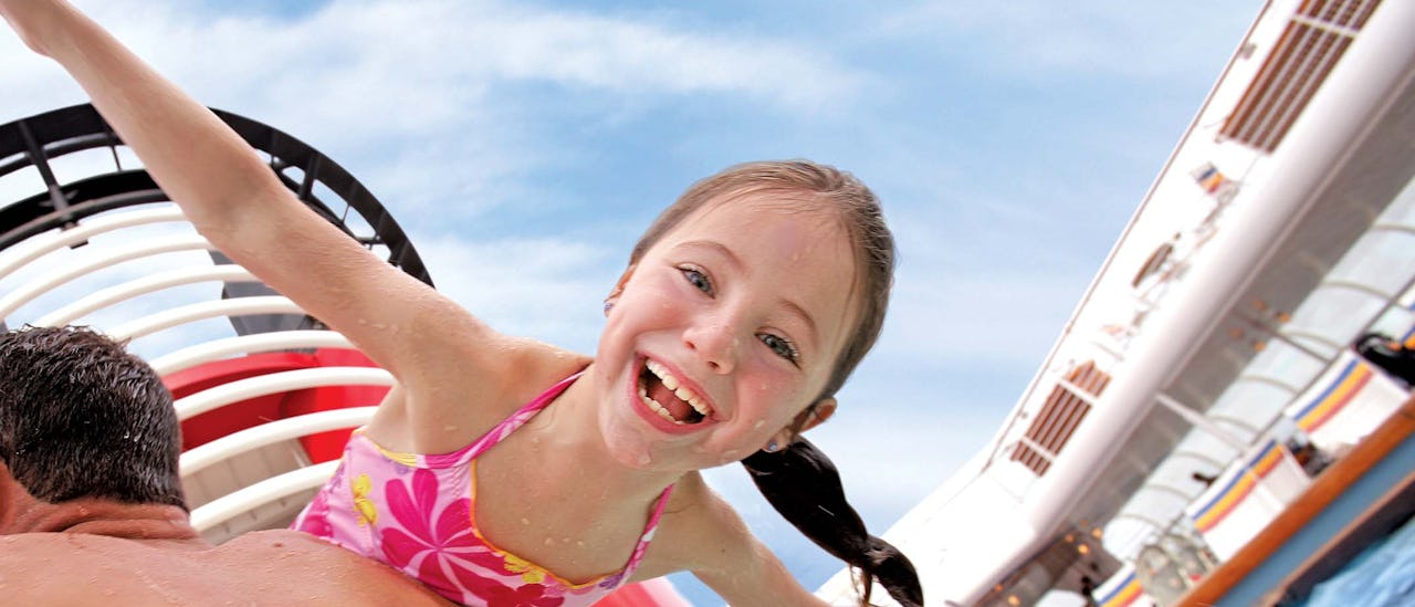 Moro i bassenget for store og små