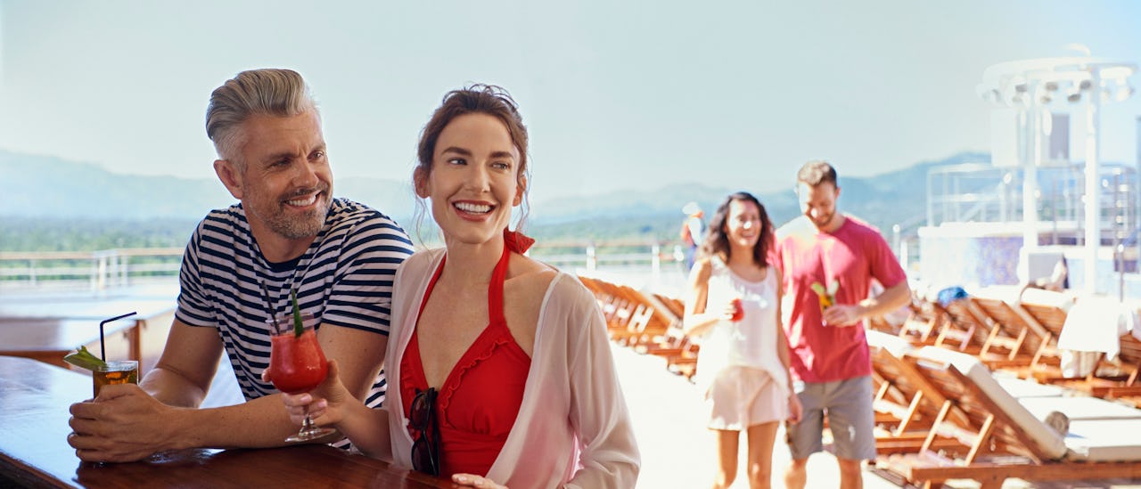 Len deg tilbake på soldekket