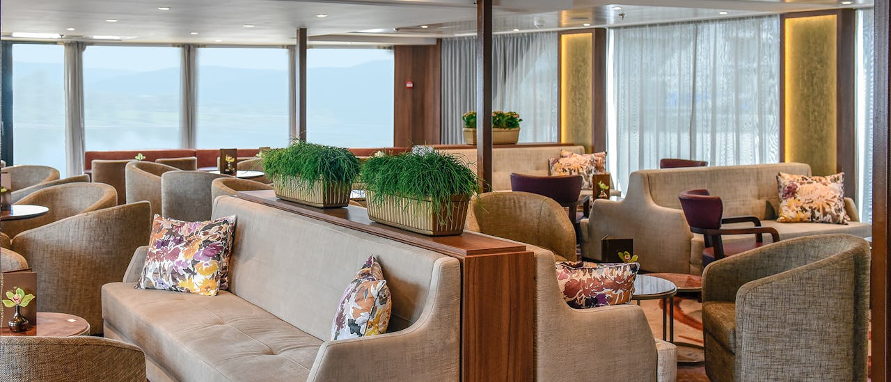 Slapp av i salongen.