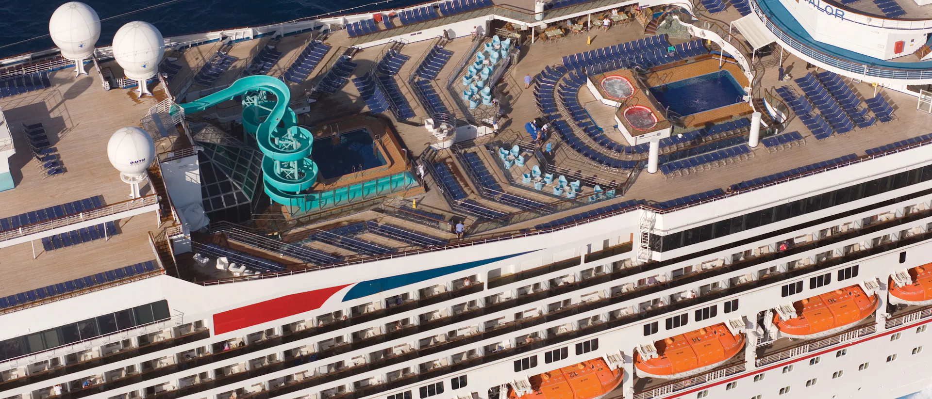 Carnival Valor