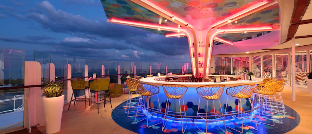 The Lime & Coconut Bar