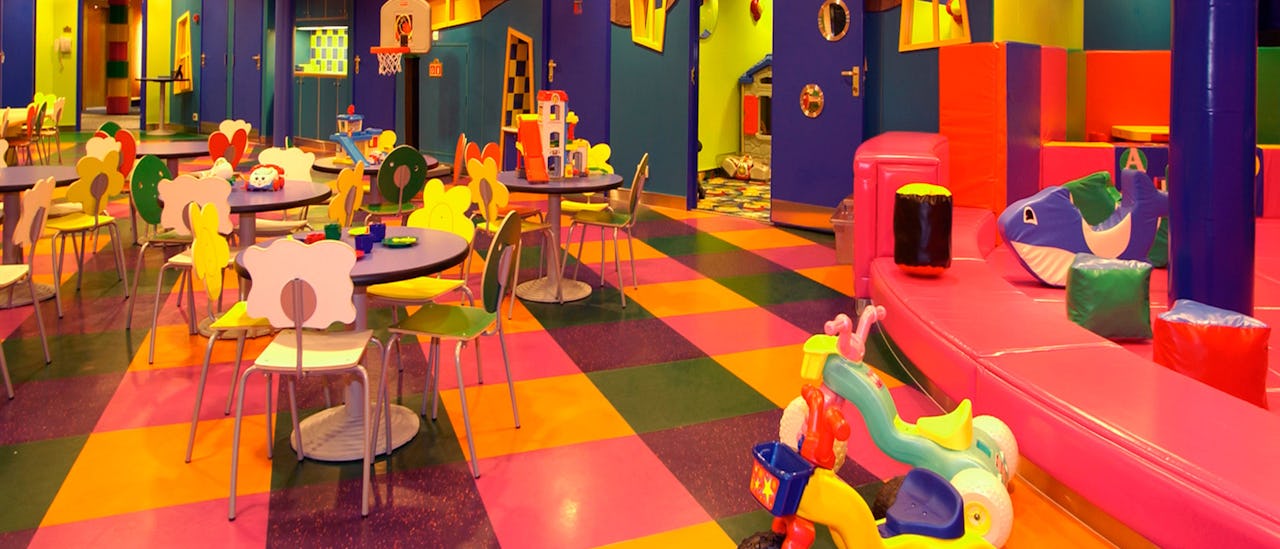 Barne- og ungdomsklubber er inkludert i prisen