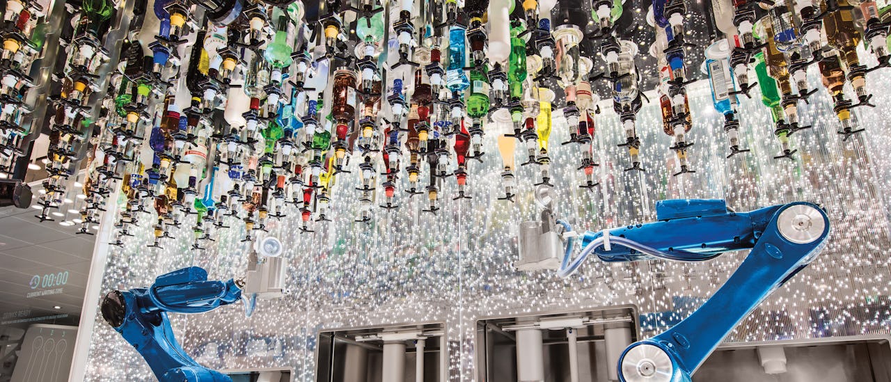 Drinkene dine blandes av en robot i Bionic Bar