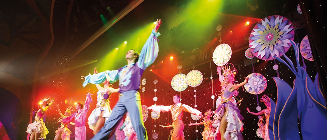 Las Vegas-inspirert underholdning i teateret