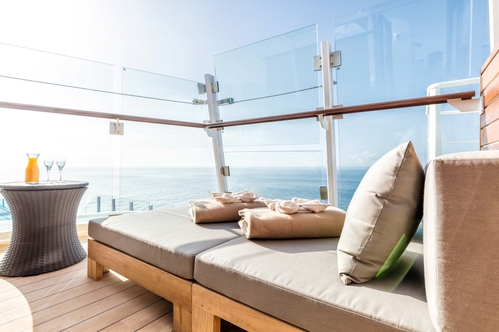 Nyt frisk luft, sol og varme på det store soldekket