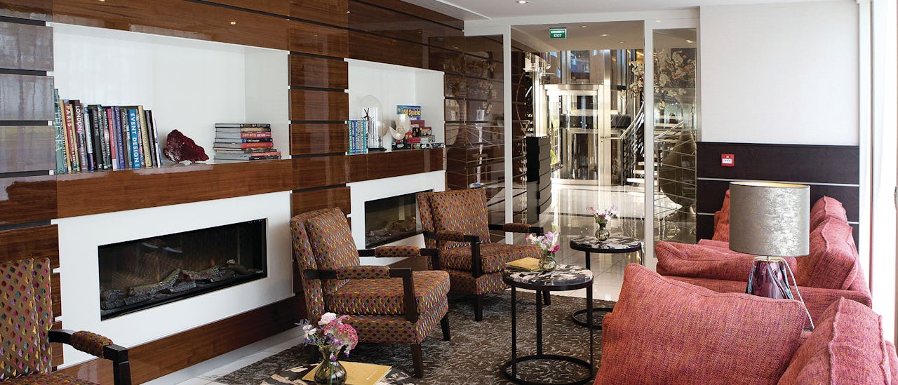 Slapp av i salongen.