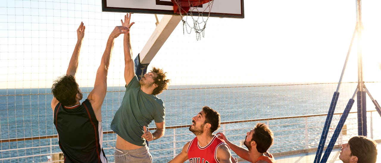 Jobbe opp pulsen på basketballbanen