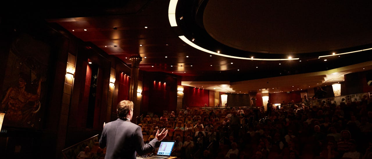 Et inspirerende foredrag i teateret