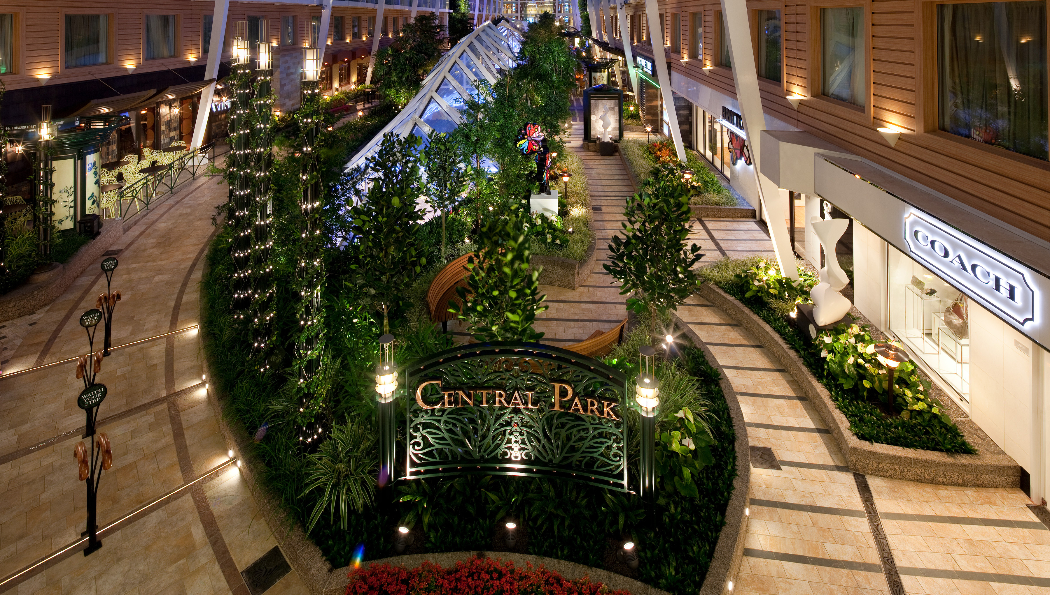 Central Park, det frodige nabolaget med ekte planter i hele området