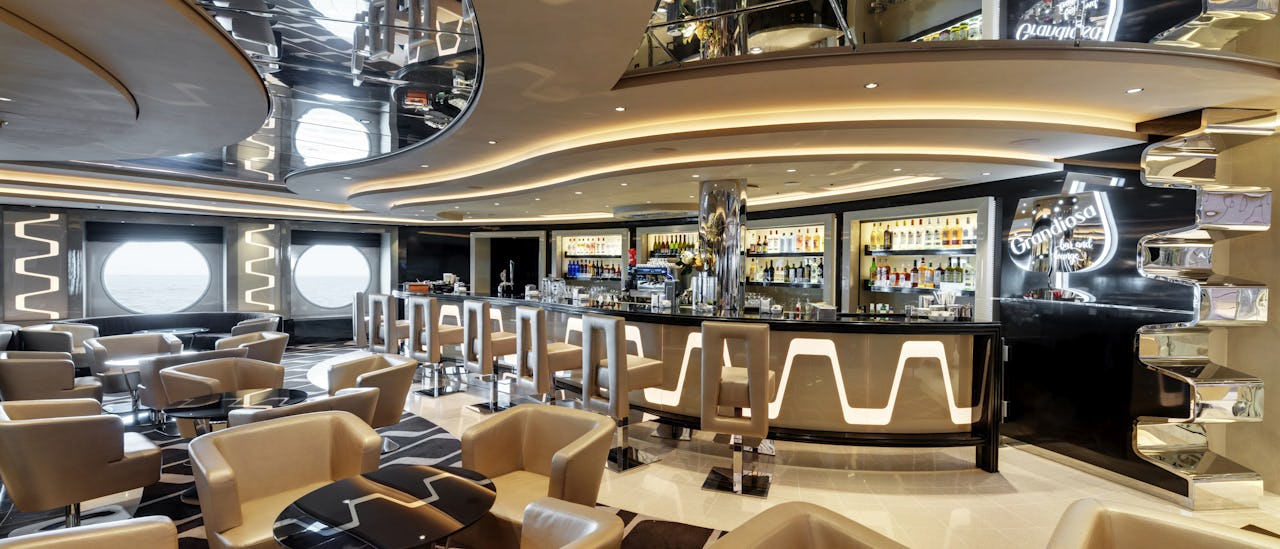 Grandiosa Bar & Lounge