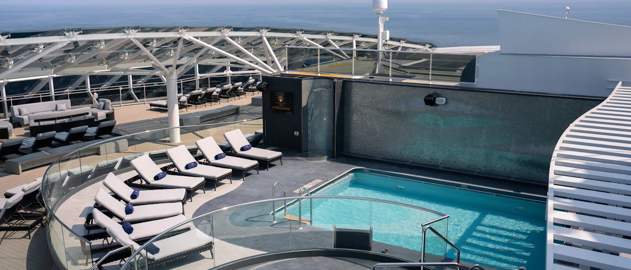 MSC Yacht Club byr på en privat opplevelse med blant annet restaurant, lounge, bar og basseng