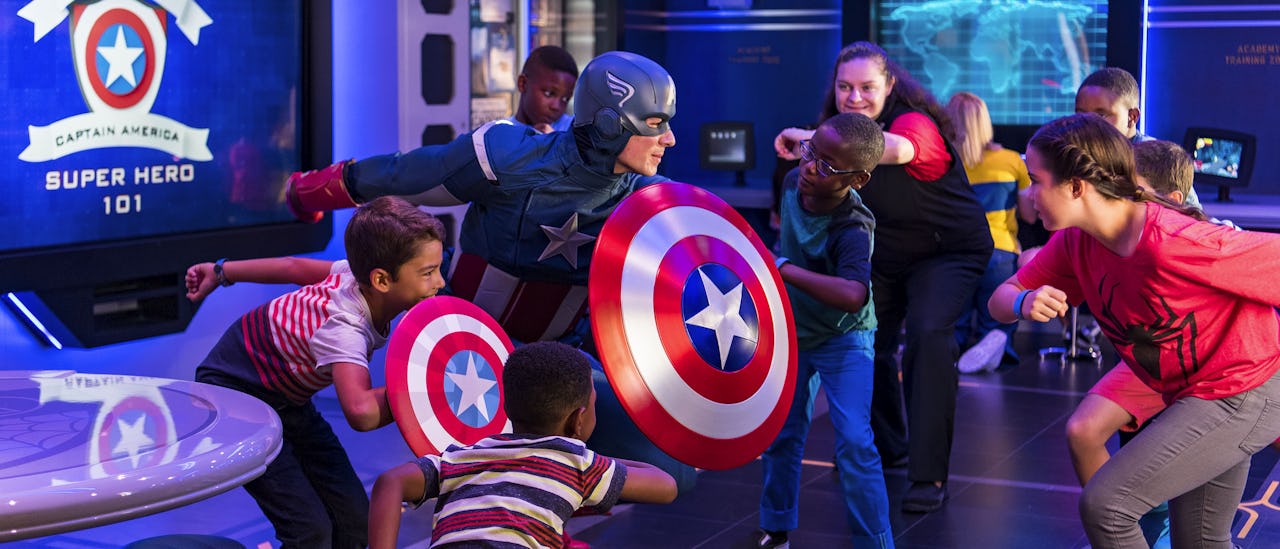 Tenåringer med god stemning