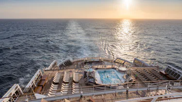 Queen Mary 2, Transatlantisk