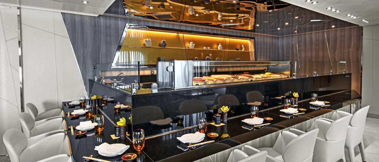 Japanske smaker på restauranten "Sushi"
