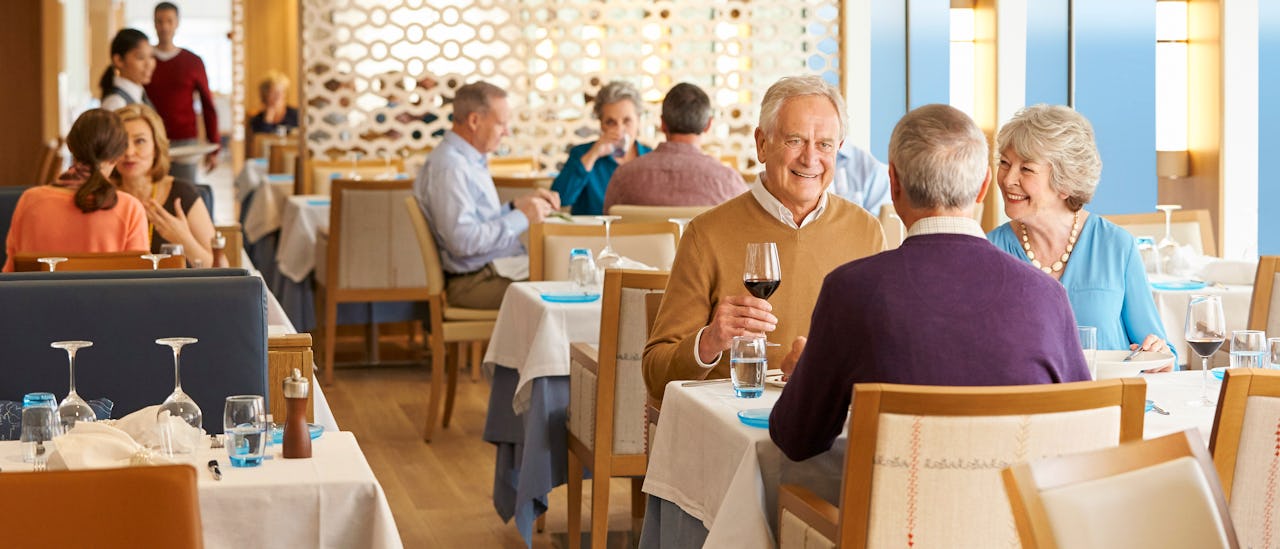 Lunsj på buffet-retauranten.
