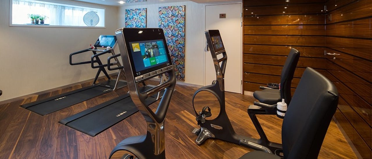 Tren med ny utsikt hele tiden