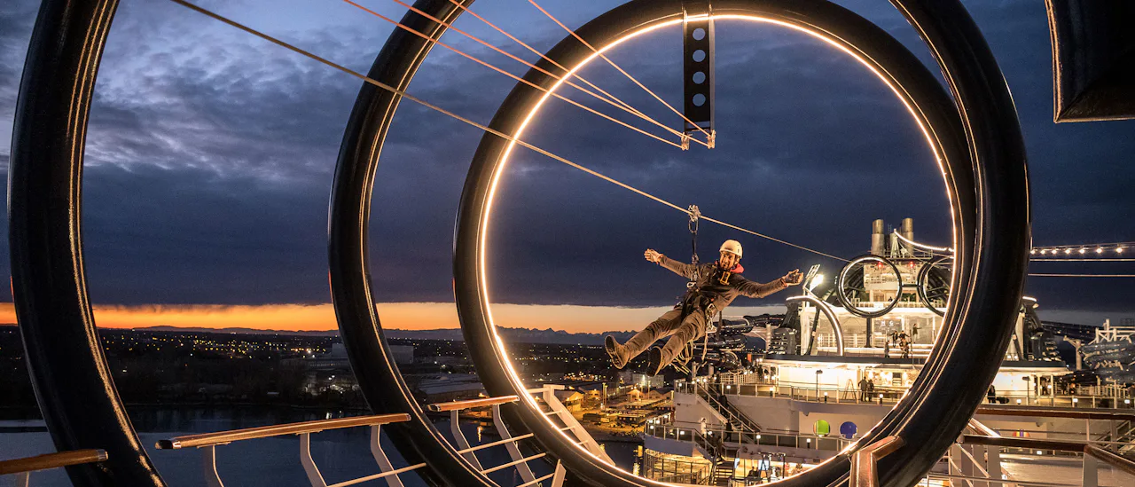 Verdens lengste zipline til sjøss.