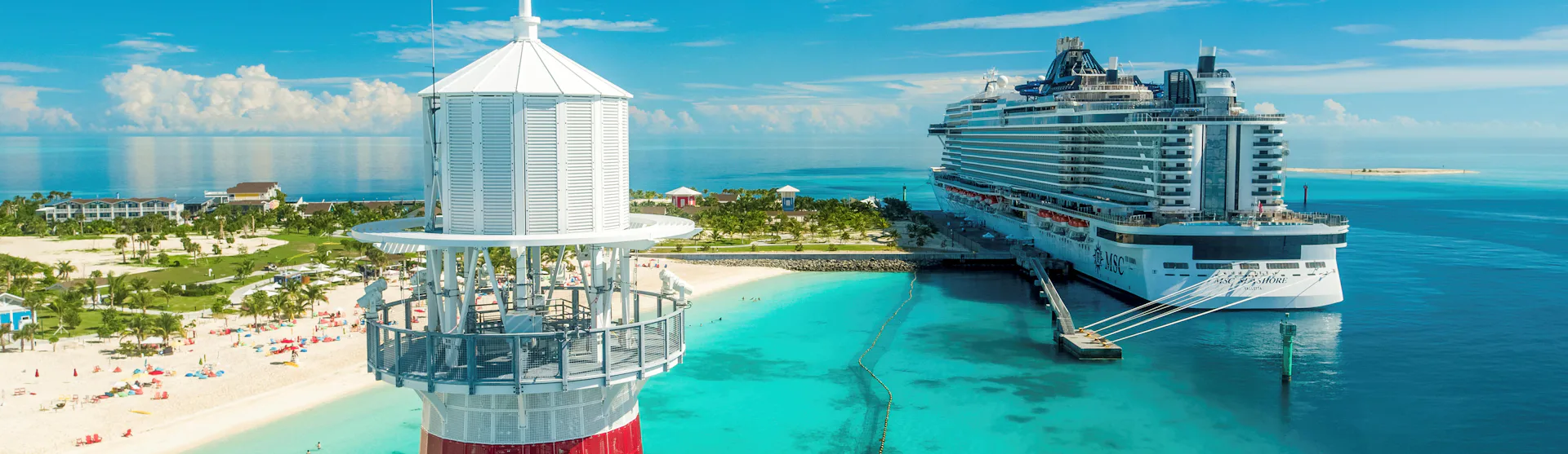 MSC i Karibien ved Bahamas ved flott strand og azurblått hav