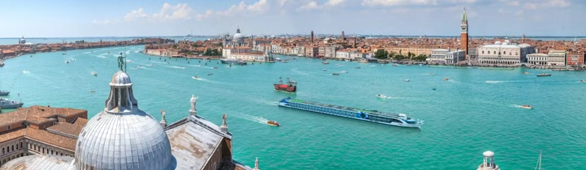 VIVA Unique på Po-elven med soldekk, basseng og italiensk landskap