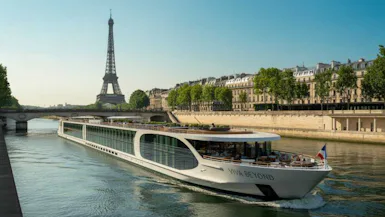 Elvecruise på Seinen fra Paris