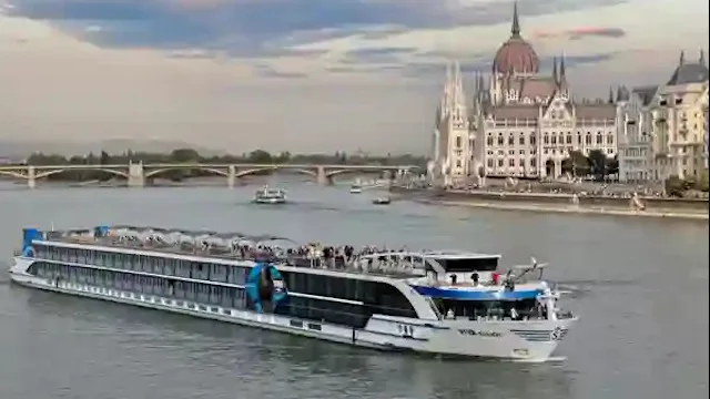 VIVA Enjoy i Budapest på Donau