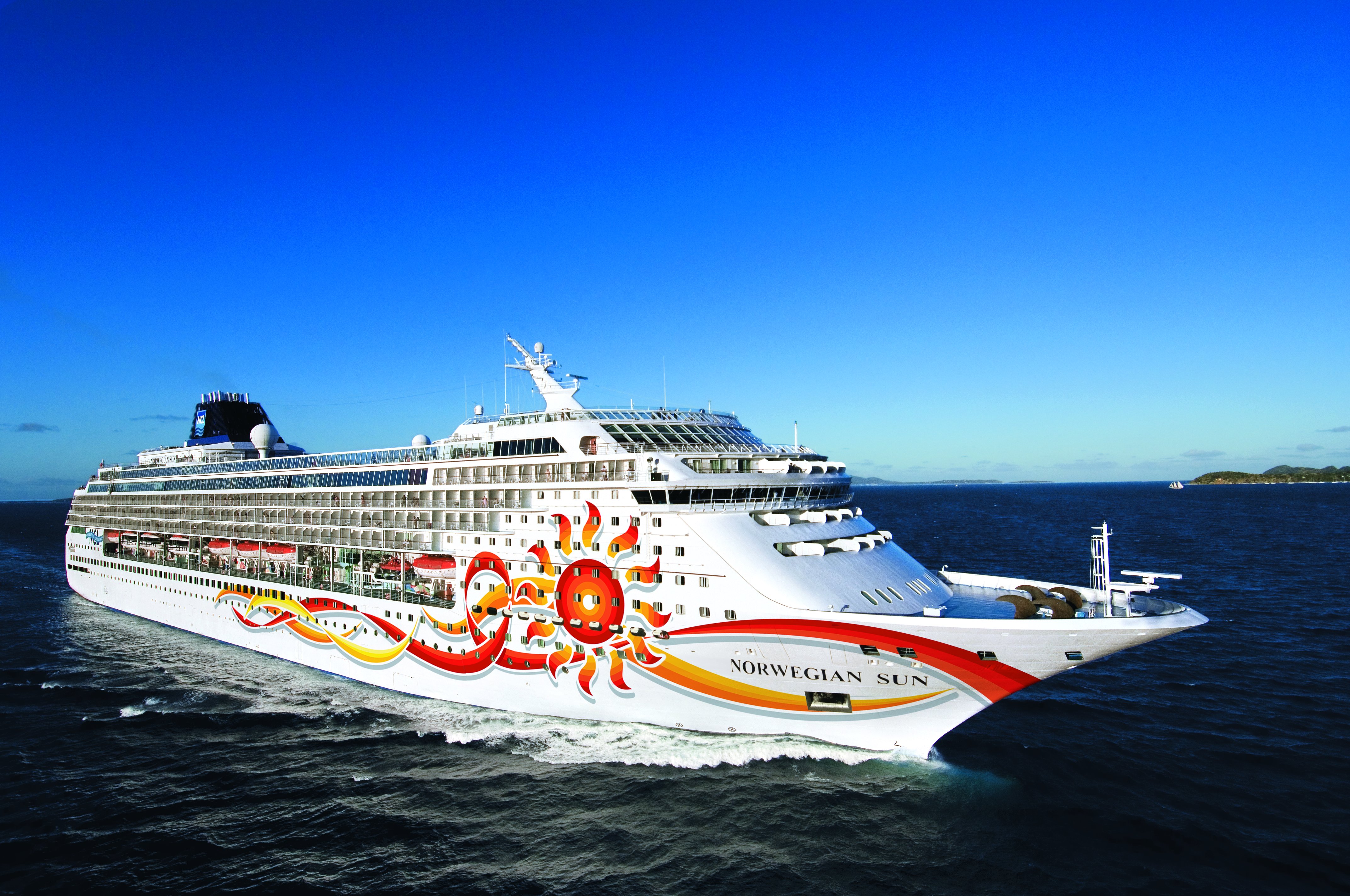 Adriaterhavets perler & greske øydrømmer med Norwegian Sun