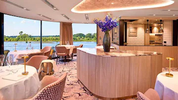 Sommercruise på Seinen 11.-18. august 2027 med VIVA BEYOND - fly, transfer og VIVA All-Inclusive inkludert